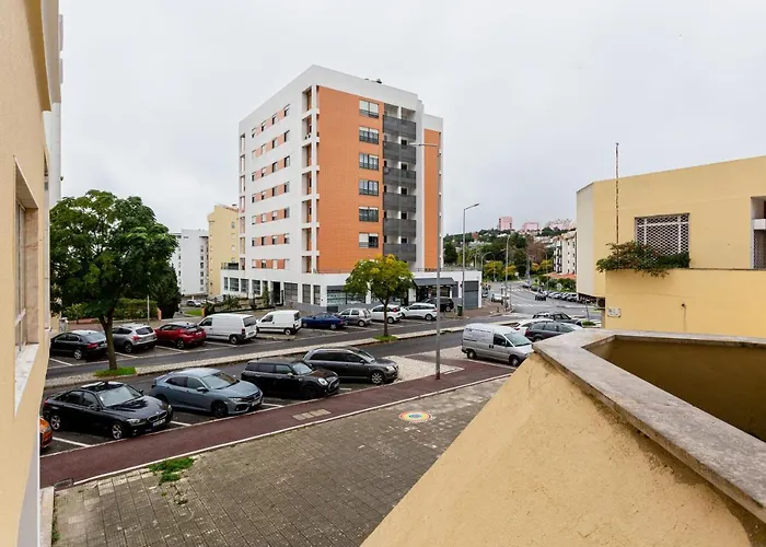 Vibes - Monsanto House * Lisboa